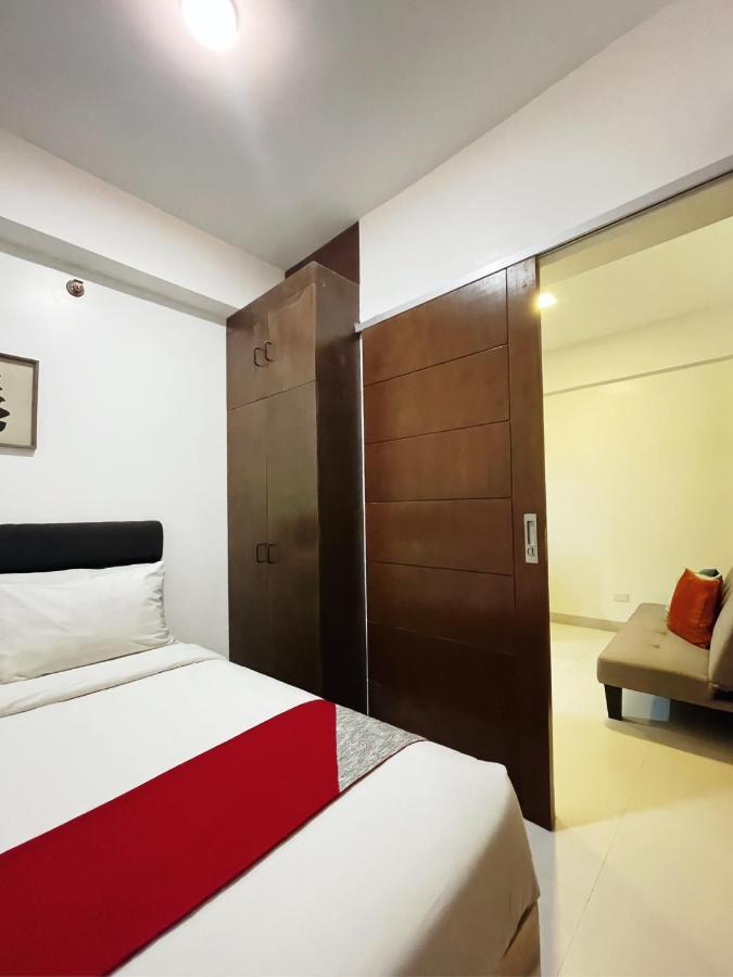 Airo Suites Makati Пасай Екстериор снимка