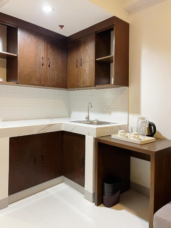 Airo Suites Makati Пасай Екстериор снимка