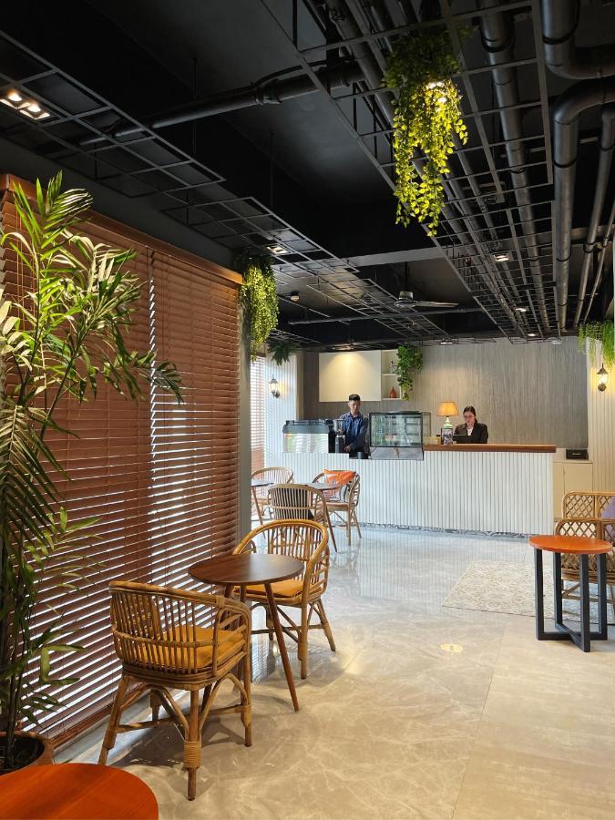 Airo Suites Makati Пасай Екстериор снимка