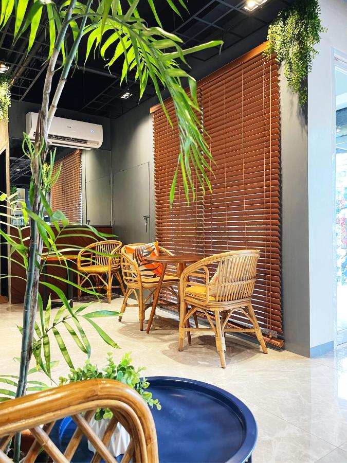 Airo Suites Makati Пасай Екстериор снимка