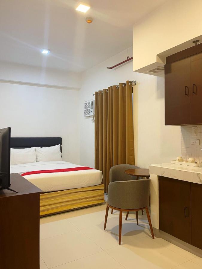 Airo Suites Makati Пасай Екстериор снимка