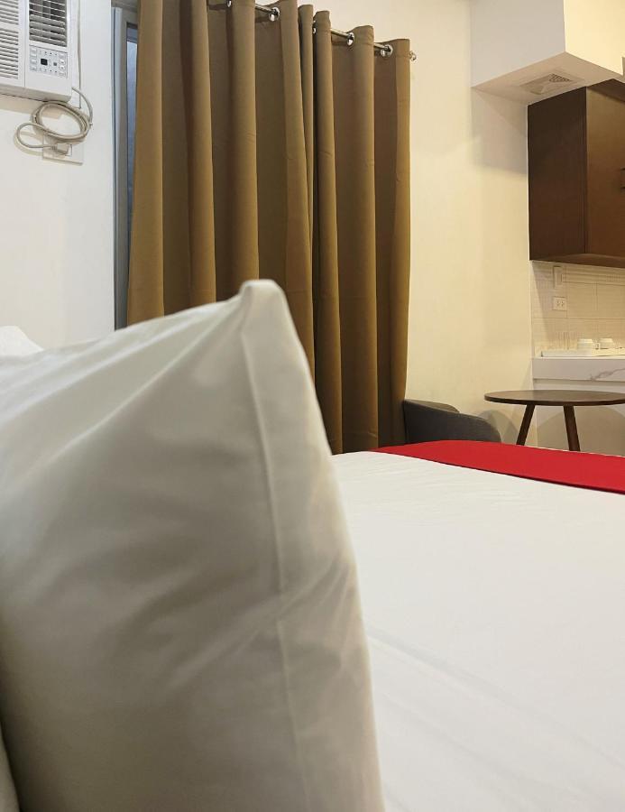 Airo Suites Makati Пасай Екстериор снимка