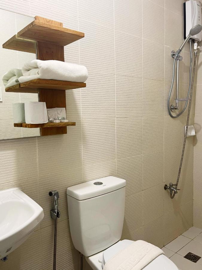 Airo Suites Makati Пасай Екстериор снимка